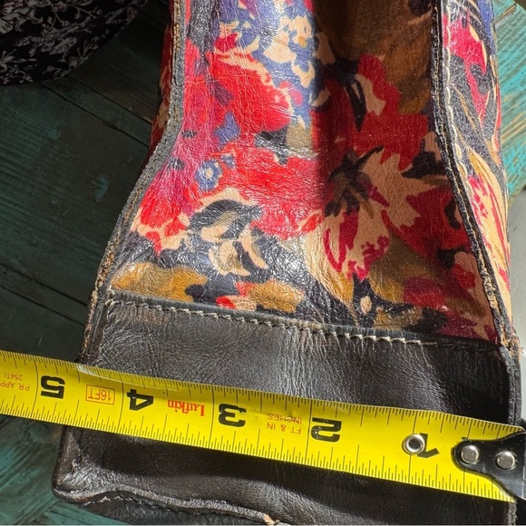 Patricia Nash Italian Leather Floral Tote - Picture 4 of 16